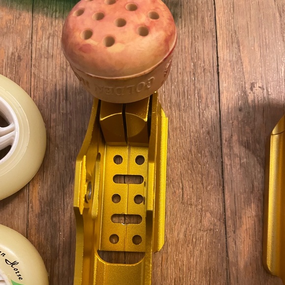 Golden Horse In-line Skates - Picture 5 of 9